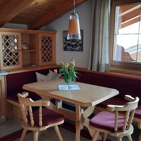 Hotel Haus Gmahblick Ferienwonungen Alpbach Exterior foto